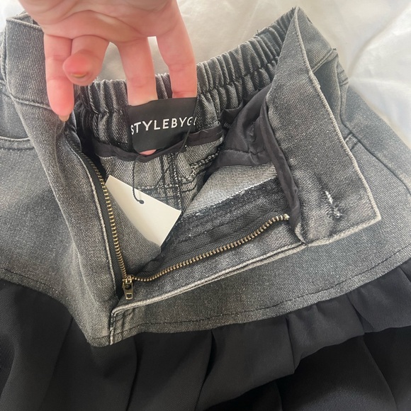 Muse black midi skirt - Picture 2 of 5